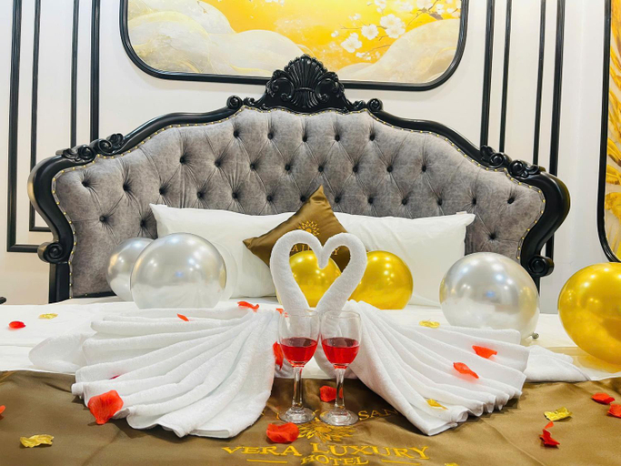 5, Vera Luxury Hotel, Từ Liêm