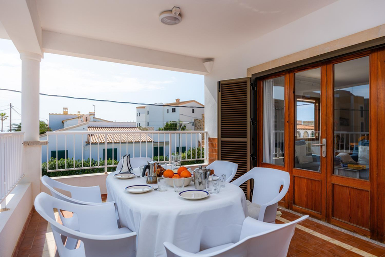 Food & Drinks 5, Apartamentos Colonia Sant Jordi, Baleares