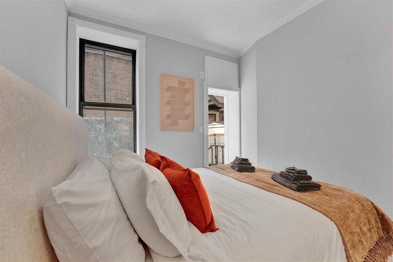 Interior 4, Modern 2BR With Private Garden - In Gramercy Park, New York