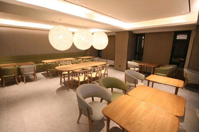 Food & Drinks 5, Ji Hotel Harbin West Railway Station, Harbin