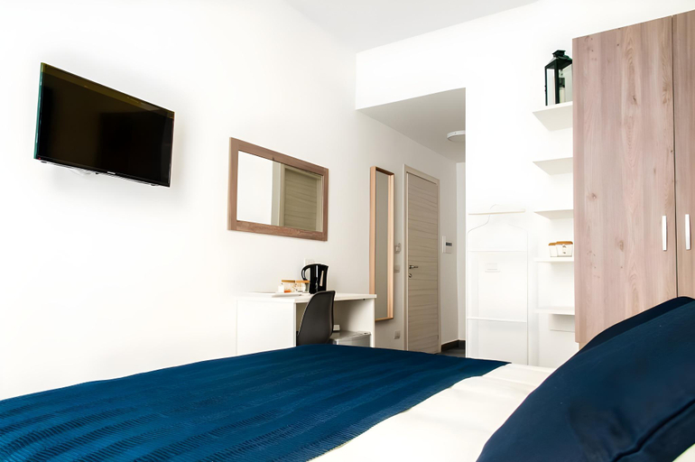 Bedroom 1, Demi Rooms, Napoli