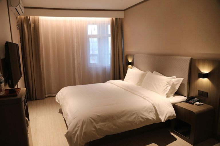 Bedroom 3, Hanting Hotel Heihe Railway Station, Heihe