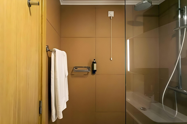 Bathroom 4, Hotel Ponta Delgada, Ponta Delgada