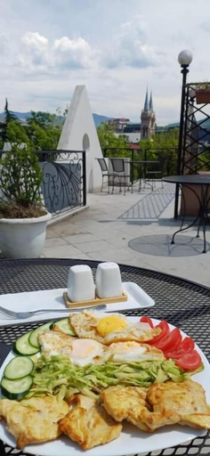 Food & Drinks 5, Old city apart hotel, Batumi