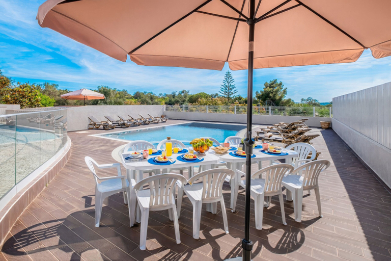 Food & Drinks 5, Villa Dubai, Albufeira