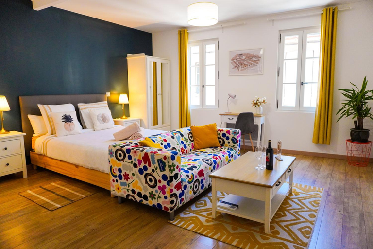 Bedroom 2, Hotes de Saint-Emilion II, Gironde