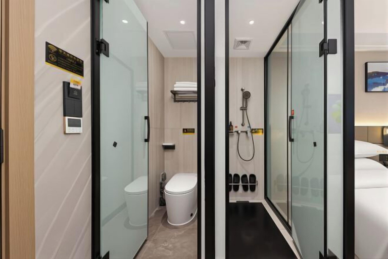 Others 4, Huatian Business Hotel, Shenzhen