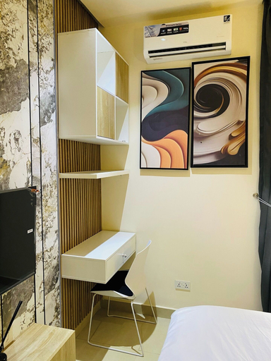 Room 2, Optimus Prime Apartment, AbujaMun