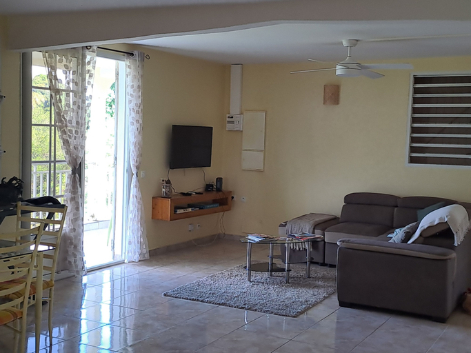 Living area, Joss location  971, Le Gosier