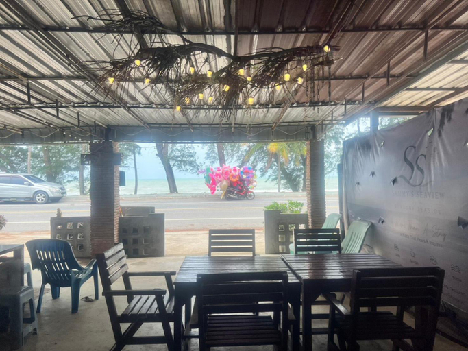 Food & Drinks, Sammy Seaview Beach Front Apartment Maerumphueng, Muang Rayong