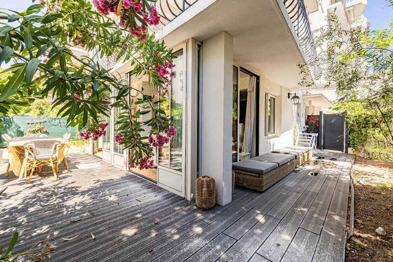 3, Charming Apartment with Terrace a/c 4P - Cannes, Alpes-Maritimes