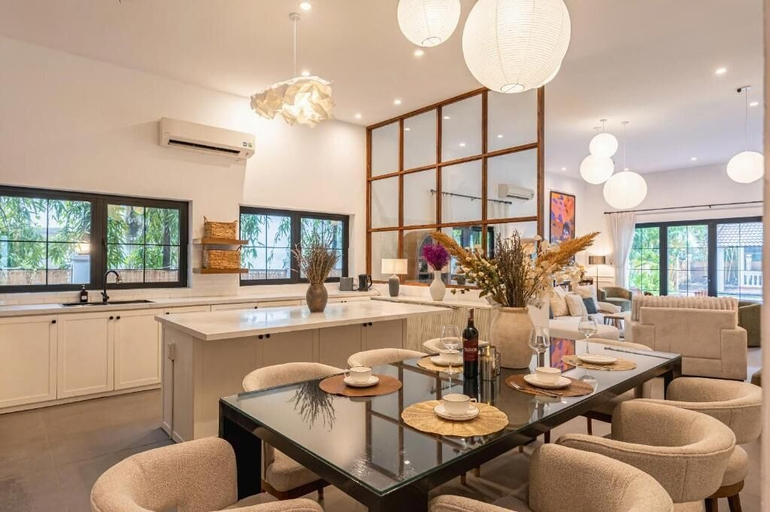 Dining, Gorgeous Grand Pool Villa in D2 by Ray, District 2