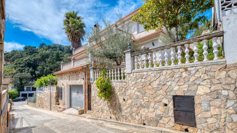 Exterior & Views, Costacabana - Villa Valeria, Girona