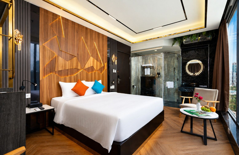 Bedroom 3, G8 Riverside Hotel & Rooftop Skybar, District 1
