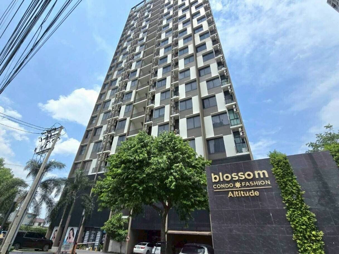Exterior, Blossom Comzy Duplex, Khan Na Yao