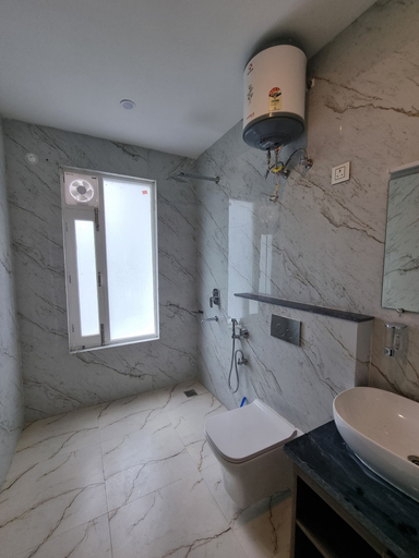 Bathroom 2, Hotel Luxe Vista Dalhousie, Chamba