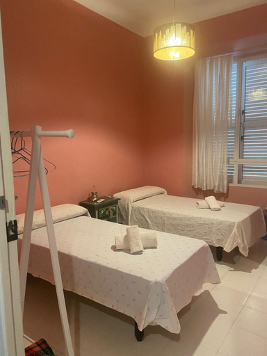 Bedroom 2, Preciosas habitaciones dobles con aire acondicionado y terraza en zona Capuchinos cerca del centro d, Málaga