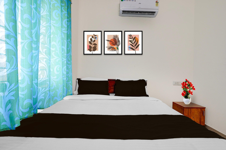 Room 4, Classic Seven Hills, Bangalore