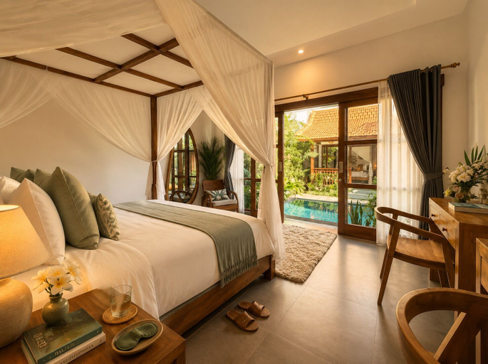 Room 3, Pavilion Pool Villa. Walk to Beach, Badung