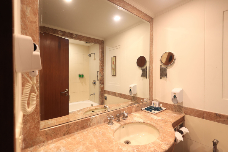Bathroom, Savoy Suites Noida, Gautam Buddha Nagar