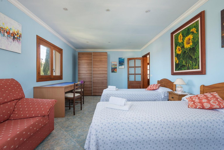 Bedroom 4, Son Serra Paradise, Beachfront Villa, Baleares