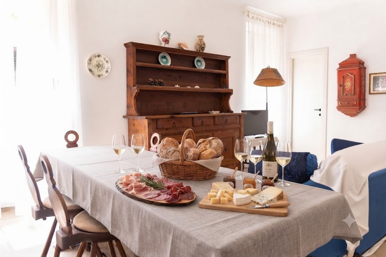 Living area 4, Appartamento il Corsaro, Imperia
