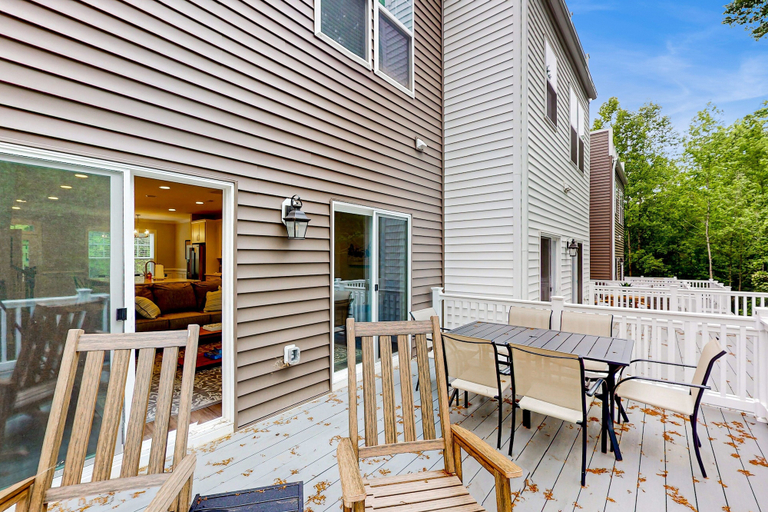Outdoor dining, Charming Lakefront Retreat With Game Room and Covered Dock Access, Louisa