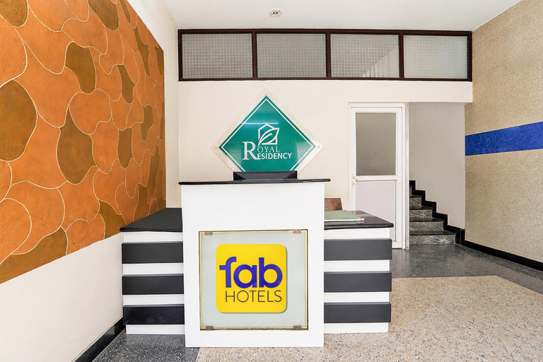 Reception 3, Fabhotel Royal Residency I, Namakkal