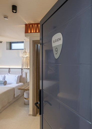 Room 4, Zefyria Luxury Suites, South Aegean