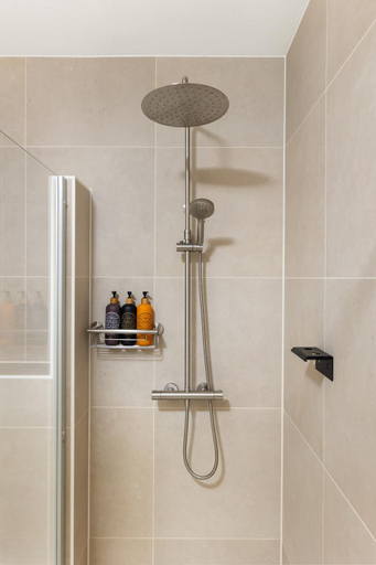 Bathroom 3, Mezger Lodges, Veere
