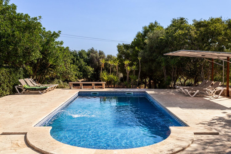 Others 4, Finca Es Turo, Baleares