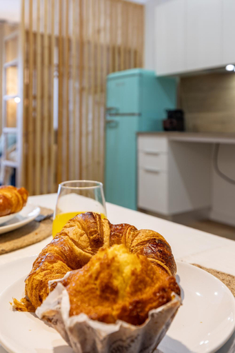 Food & Drinks, Travel Habitat Mediterranean Lofts, Valencia