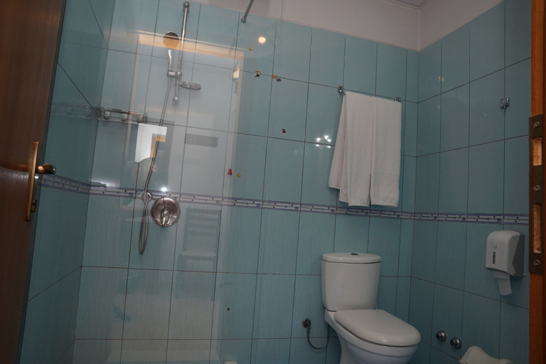 Bathroom 3, Resort Nord Park, Krujës