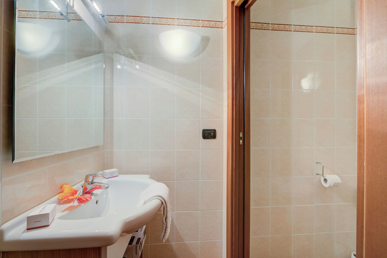 Bathroom 5, L'aquila Ski in / ski out, Torino