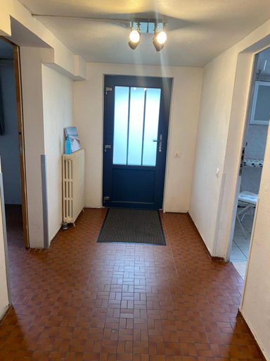 Others 5, Chambre sur Eysines, Gironde