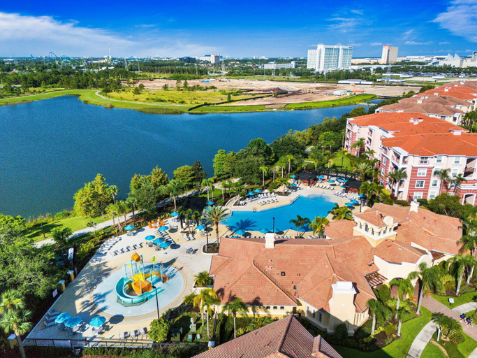 Lake view, Is4-405 - 3BR Condo With Nature View Near Disney, Orange