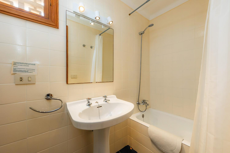 Bathroom 2, Villa Tita, Baleares