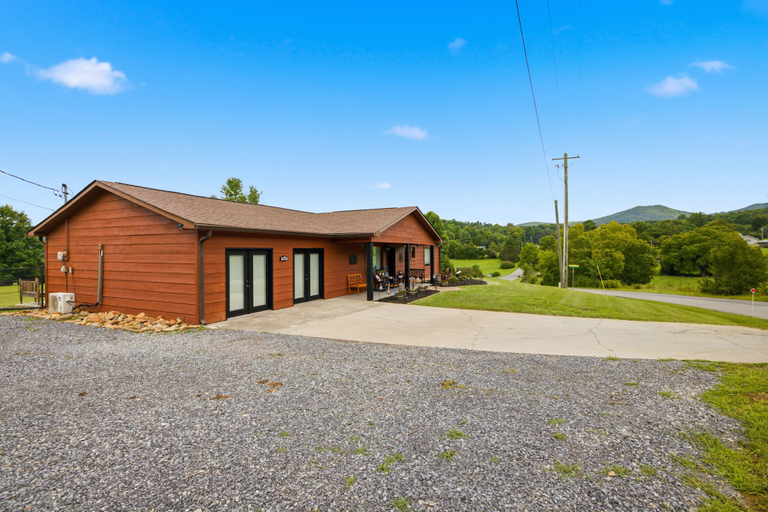 Exterior 4, Webster Lodge At Covemont 3 Bedroom Cabin, Sevier
