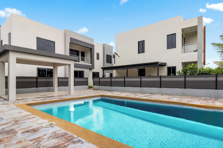Sport & Beauty, Coastal Escape in Tower Isle BeachNearby
