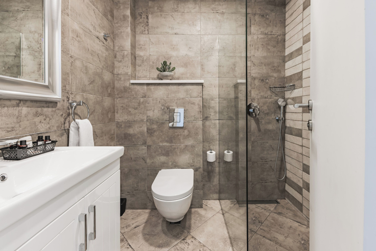 Bathroom 5, Perla Residence Hotel & Spa