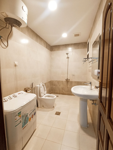Bathroom 4, Al Baida Suites, Rosana Branch, Al Madinah Al Munawwarah