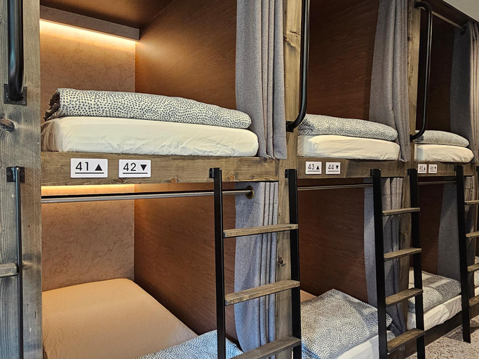 Bedroom 4, Solo Stay Myeongdong, Jung