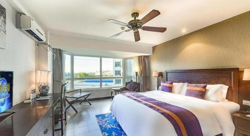 Bedroom, Haikou West Coast Hotel, Hainan