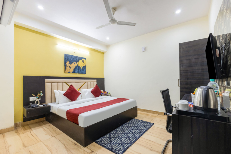 Room 3, The Vanta Luxe, Delhi