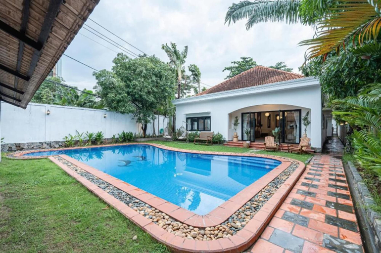 Exterior 2, Gorgeous Grand Pool Villa in D2 by Ray, District 2