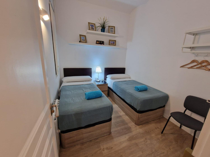 Bedroom 2, Alojamiento Flor, Barcelona
