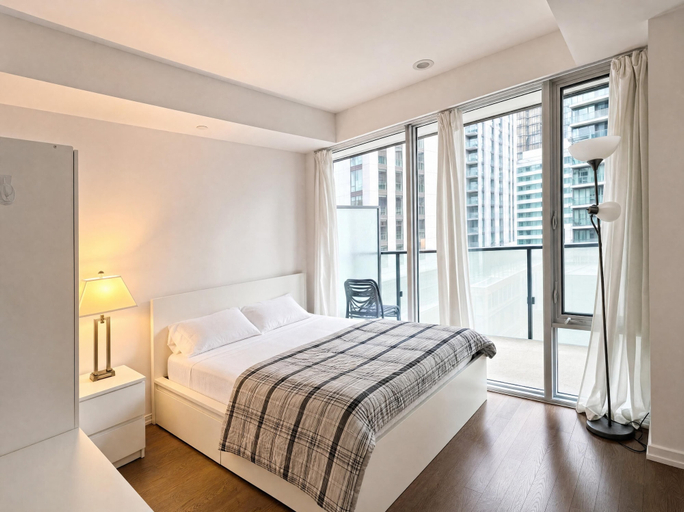 Room 2, The Velaire Toronto, Toronto