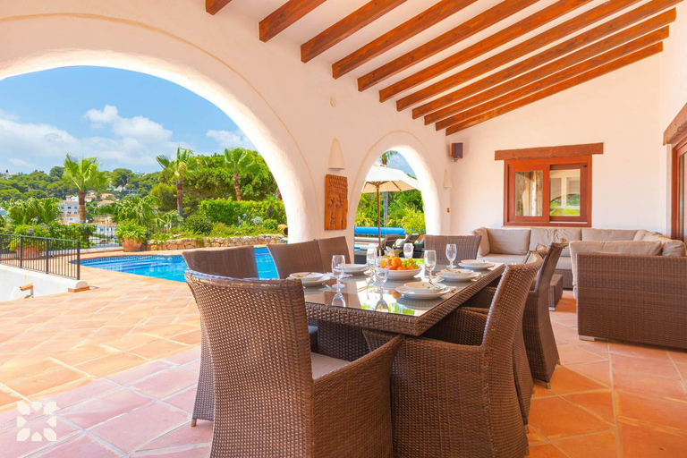 Food & Drinks 4, Villa Alessia by Abahana Villas, Alicante
