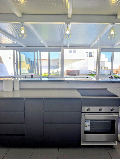 Private kitchen 3, Adeje Nest Hostel, Santa Cruz de Tenerife