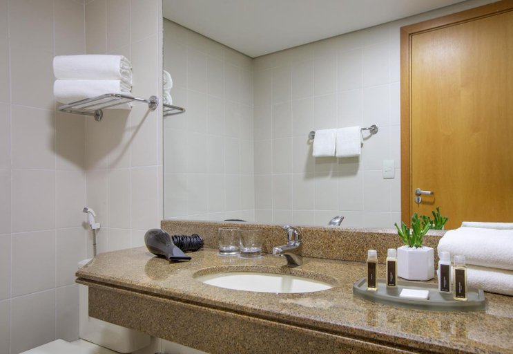 Bathroom 5, Hotel Brasil 21 Convention Affiliated by Meliá, Brasília
